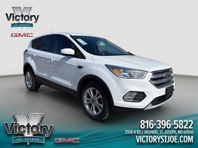 Used 2017 Ford Escape SE