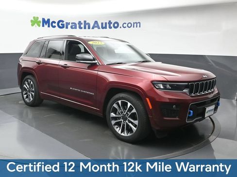Used 2023 Jeep Grand Cherokee Overland w/ Luxury Tech Group IV AWD/4WD image 2