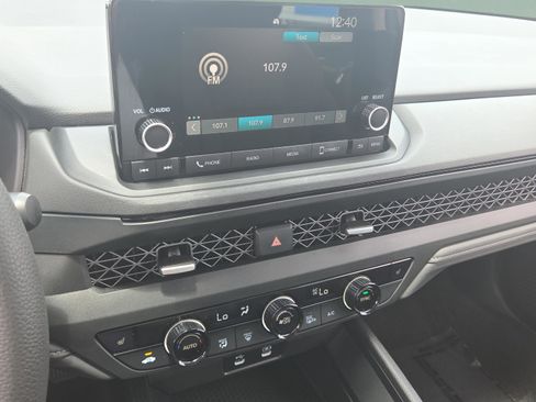 Used 2024 Honda Accord EX image 27