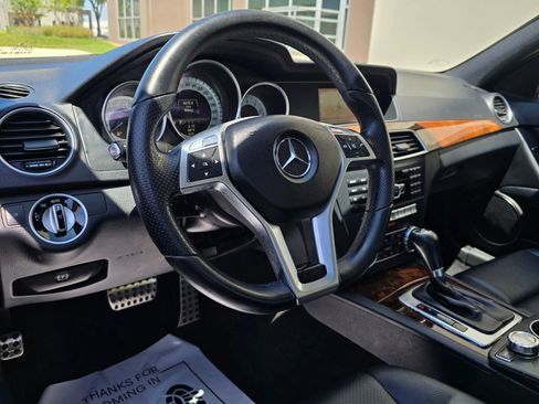 Used 2013 Mercedes-Benz C 300 4MATIC Sedan image 22