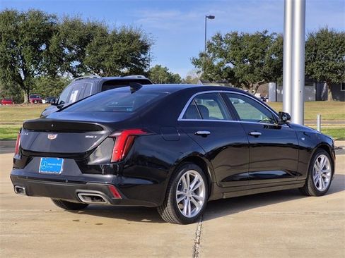 Used 2022 Cadillac CT4 Luxury w/ Sun And Sound Package image 4