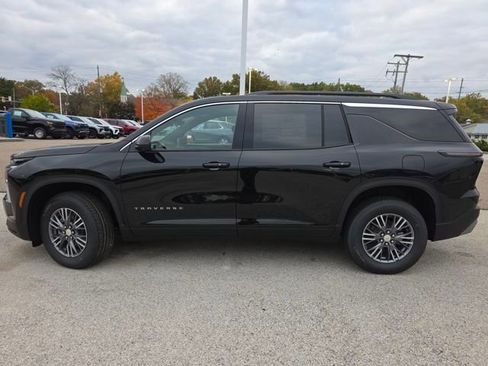 New 2026 Chevrolet Traverse LT w/ Driver Confidence Package image 20