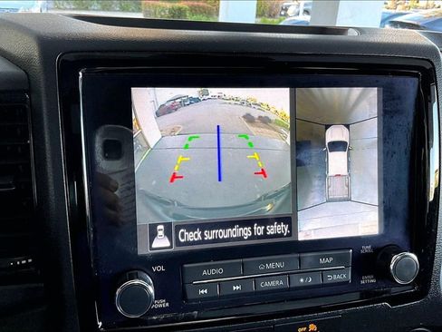 Used 2023 Nissan Frontier PRO-4X w/ Pro-4X Premium Package image 15