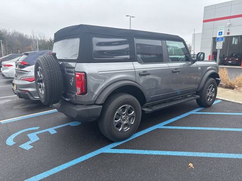 Used 2024 Ford Bronco Big Bend image 3