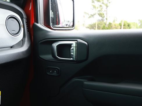 New 2026 Jeep Wrangler Sport AWD/4WD image 25