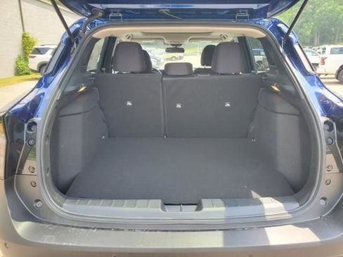 New 2025 Nissan Kicks SV w/ SV Premium Package image 7