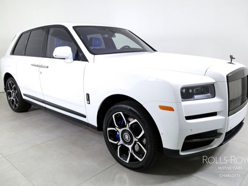 Used 2024 Rolls-Royce Cullinan Black Badge image 6