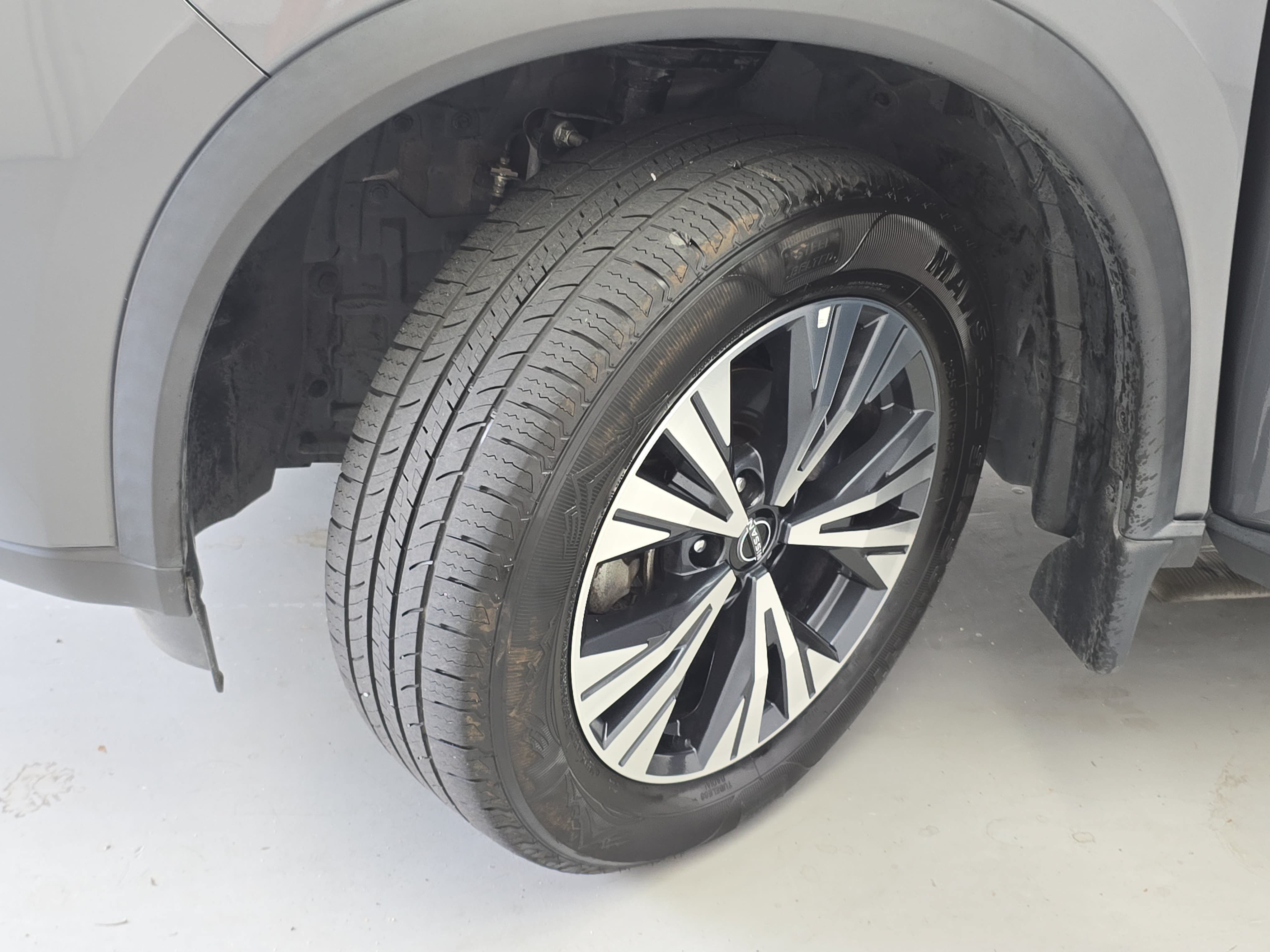 Certified 2023 Nissan Rogue SV w/ SV Premium B Package AWD/4WD image 32