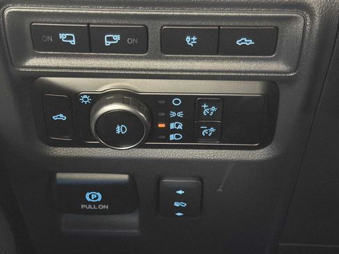 Used 2024 Ford F150 Raptor AWD/4WD image 37