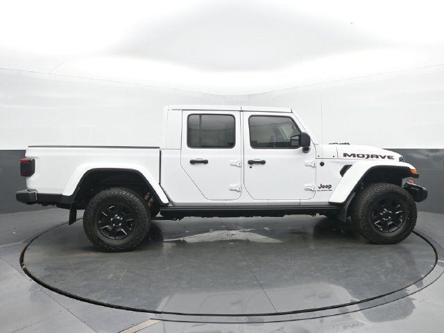 Used 2021 Jeep Gladiator Mojave AWD/4WD image 6