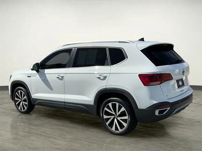 Used 2024 Volkswagen Taos SE