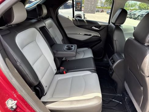 Used 2020 Chevrolet Equinox Premier FWD image 28