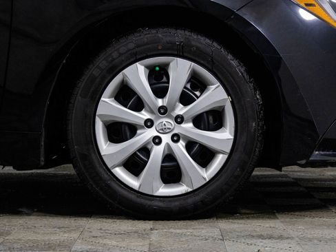 Used 2024 Toyota Corolla LE image 37