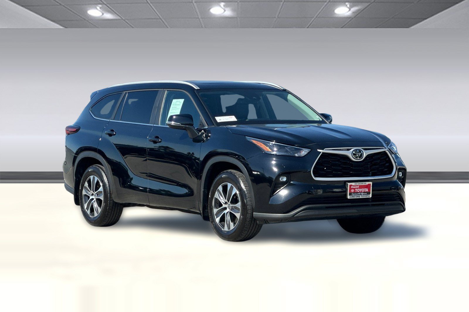 Used 2026 Toyota Highlander XLE AWD/4WD image 6