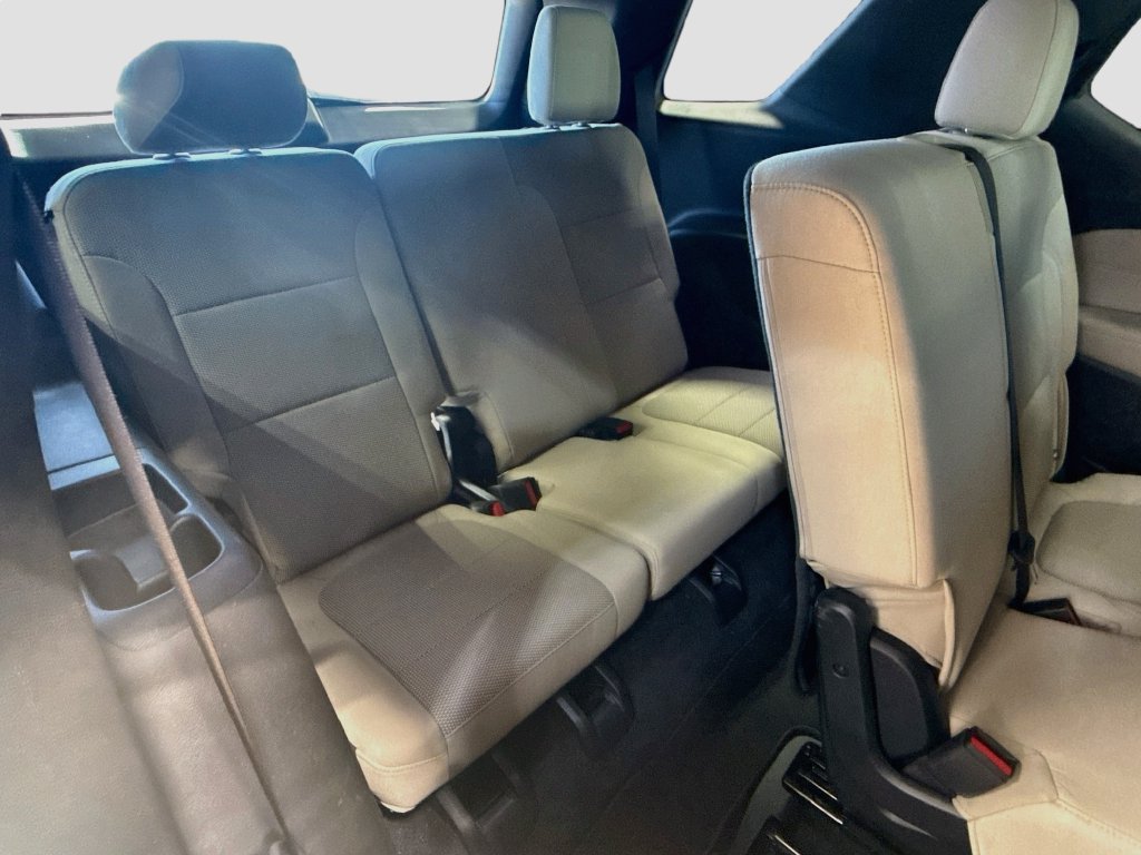 Used 2023 Chevrolet Traverse LS w/ Safety Package AWD/4WD image 26