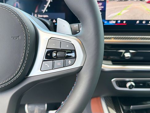 New 2026 BMW X5 M60i image 39