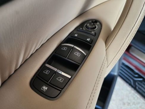 Used 2024 Nissan Armada Platinum w/ Cargo Package image 10