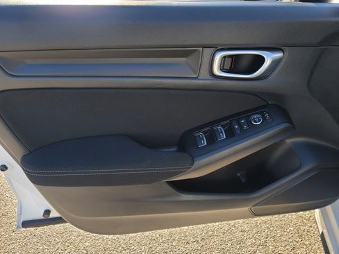 Used 2023 Honda Civic Sport image 12