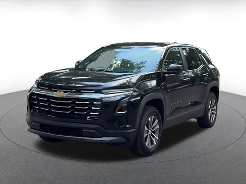 Used 2025 Chevrolet Equinox LT FWD image 8