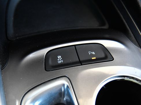 Used 2020 Chevrolet Malibu LT FWD image 25