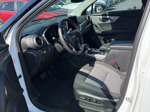 Used 2025 Chevrolet Blazer LT image 10