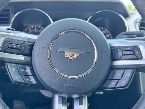 Used 2016 Ford Mustang GT Premium w/ Equipment Group 401A RWD image 16