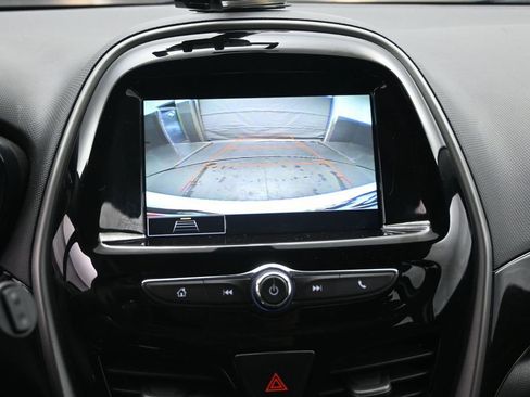 Used 2022 Chevrolet Spark LT FWD image 14