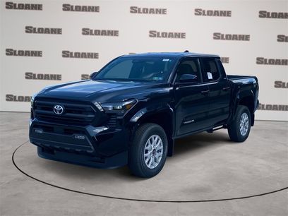 New 2025 Toyota Tacoma SR5