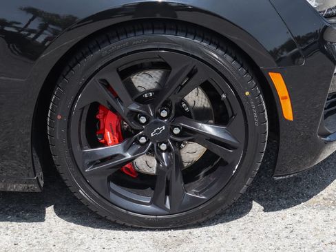 Used 2020 Chevrolet Camaro SS RWD image 44