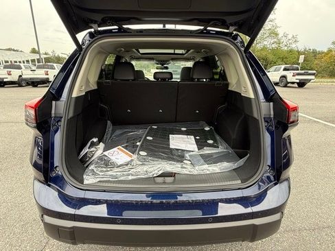 New 2026 Nissan Rogue SV w/ SV Premium Package image 17