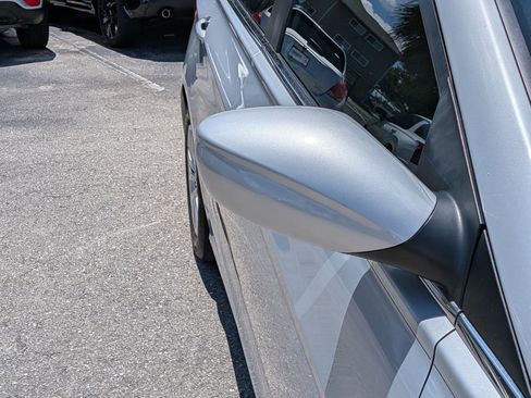 Used 2011 Hyundai Sonata GLS FWD image 12