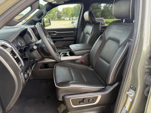 Used 2026 RAM 1500 Laramie AWD/4WD image 3