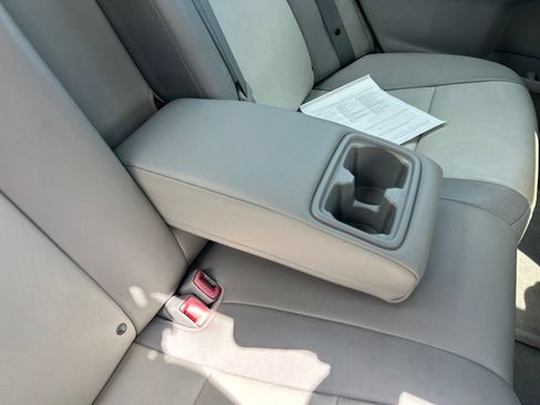 Used 2014 Toyota Camry XLE w/ Leather Package FWD image 46