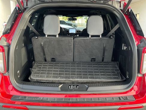 Used 2023 Ford Explorer ST-Line w/ Class IV Trailer Tow Package image 26
