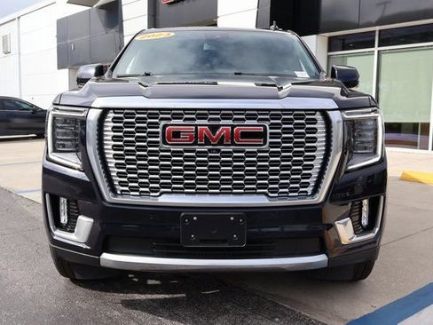 Certified 2023 GMC Yukon XL Denali image 2