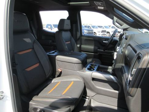 Certified 2021 GMC Sierra 1500 AT4 w/ AT4 Preferred Package AWD/4WD image 27