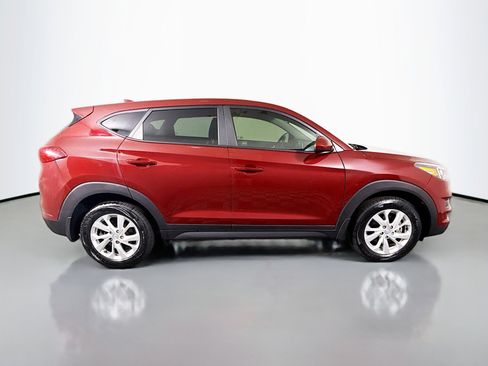 Used 2020 Hyundai Tucson SE w/ Cargo Package image 11