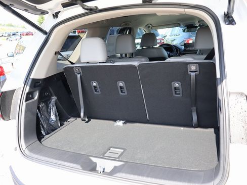 New 2025 Honda Pilot EX-L image 12