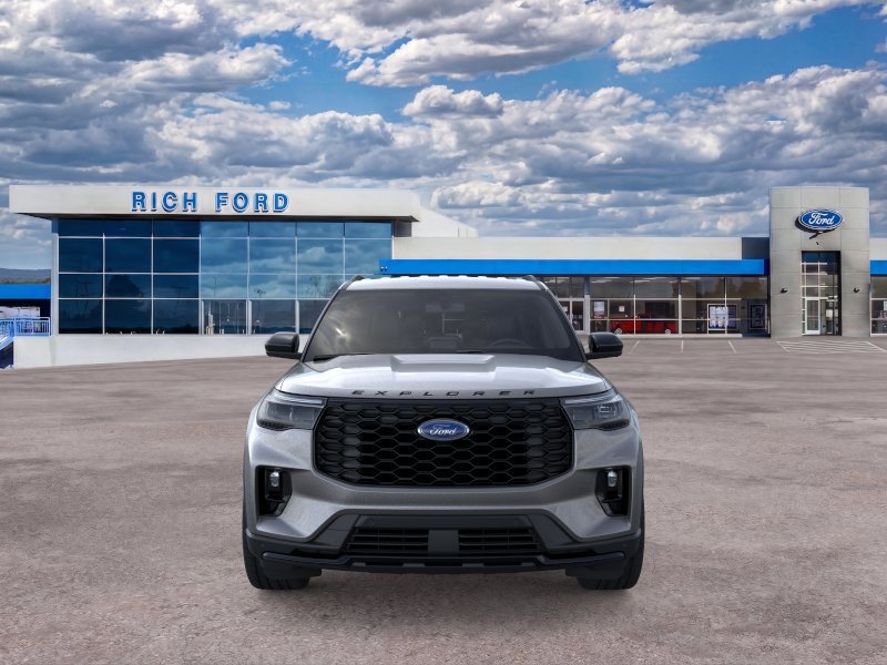 New 2026 Ford Explorer ST-Line w/ ST-Line Street Pack AWD/4WD image 6