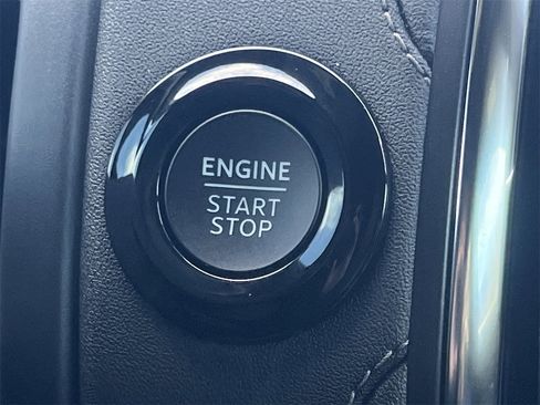 New 2025 Ford Expedition Platinum w/ Stealth Performance Package image 5