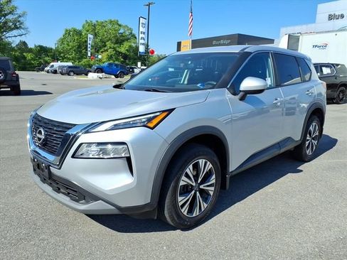 Used 2023 Nissan Rogue SV AWD/4WD image 10