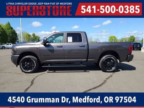 New 2026 RAM 3500 Laramie AWD/4WD image 11