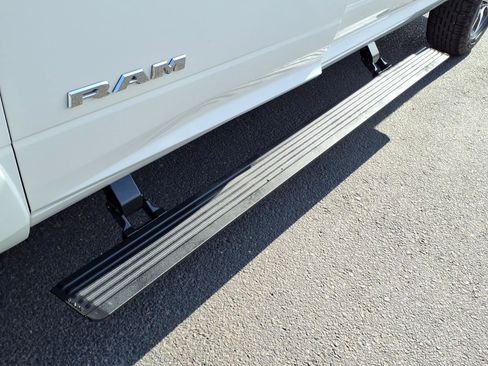 Used 2024 RAM 3500 Limited w/ Towing Technology Group AWD/4WD image 9