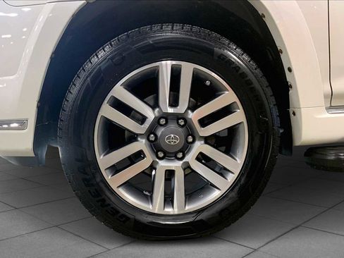 Used 2019 Toyota 4Runner Limited image 10