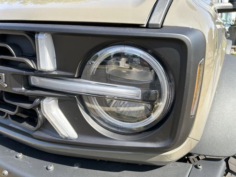 New 2025 Ford Bronco Badlands image 56