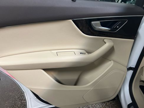 Used 2017 Audi Q7 3.0T Premium Plus image 20