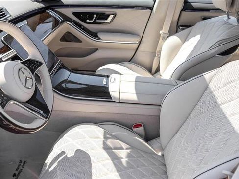 New 2026 Mercedes-Benz S 580 4MATIC Sedan image 11