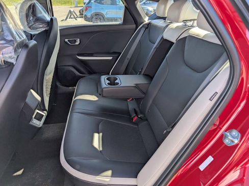 New 2026 Kia K4 GT-Line FWD image 17