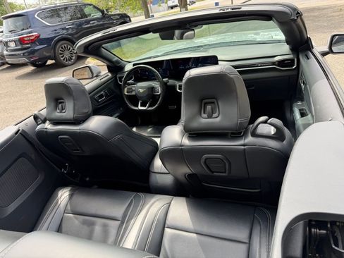 Used 2024 Ford Mustang Premium RWD image 30