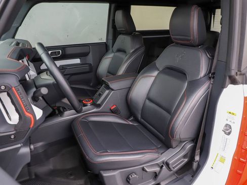 Used 2025 Ford Bronco Stroppe Edition image 19